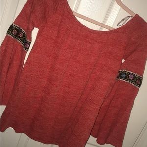 Off the shoulder shirt!